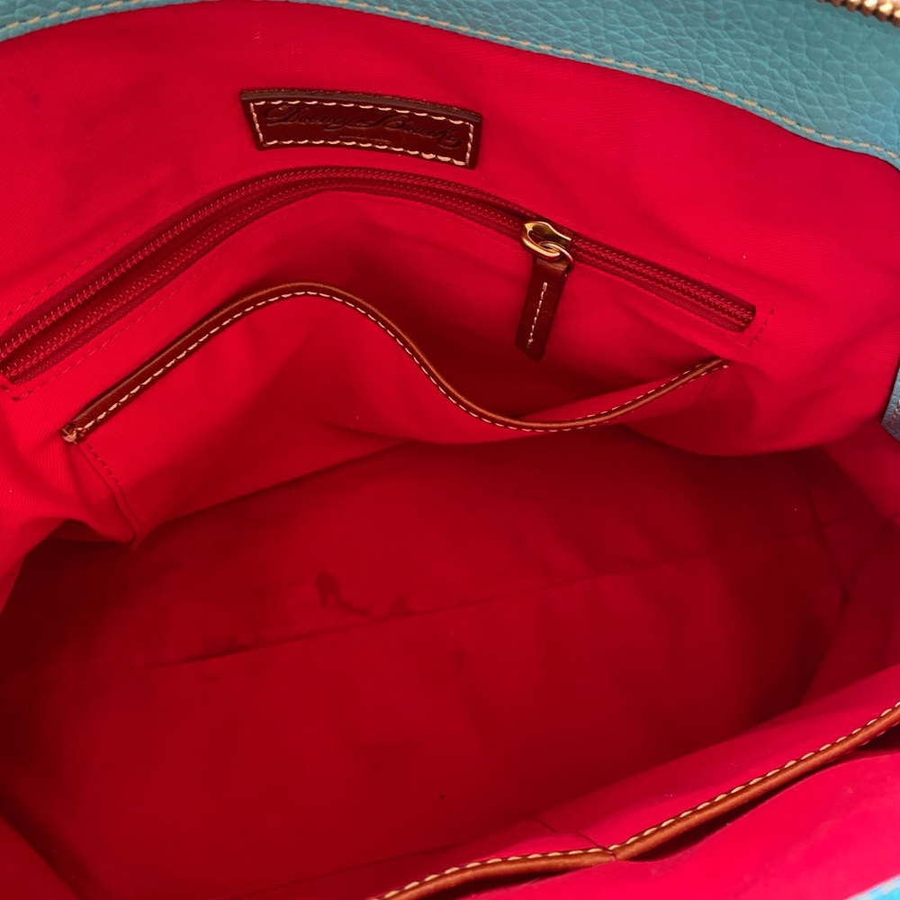 Final Price!!Beautiful Dooney & Bourke Purse - Picture 17 of 17